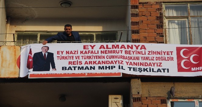 Ev kurdê me yê MHPyî ye; dersê dide Almanya!?