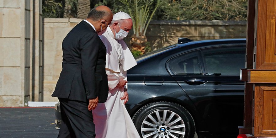 Berhem Salih li Koşka Serokomariya Iraqê pêşwazî li Papa Francis kir