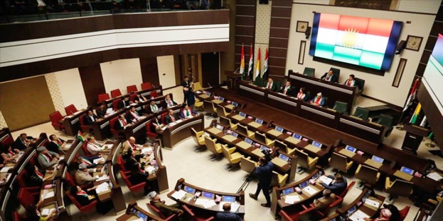 Li Parlamentoya Kurdistanê amedekariya nivîsandina destûrê tê kirin