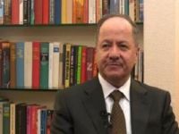 Barzanî li Davosê: Em dest ji serxwebûna Kurdistanê bernadin
