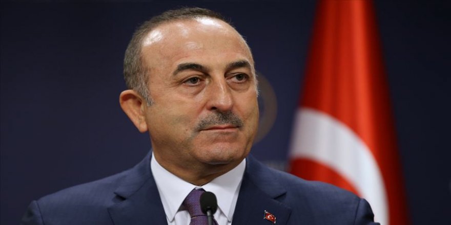 Çavuşoglu “ji bo kêmkirina alozîyên navçeyê” seredana Iraqê dike