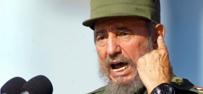 Castro mir; edebîyat li ser ruh, siyaset bi mêjî dibe!