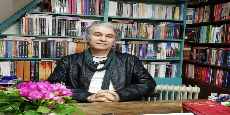 3 romanên Jan Dost bi Kurdî belav dibin