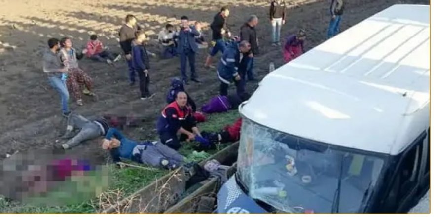 Adana: Mînîbusa xebatkaran qeza kerd, 3 kesî merdî, 4 birîndar ê