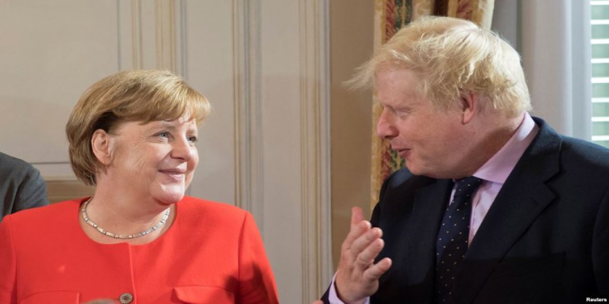 Merkel û Johnson keyeyanê xo de karê Hukmatî kenê