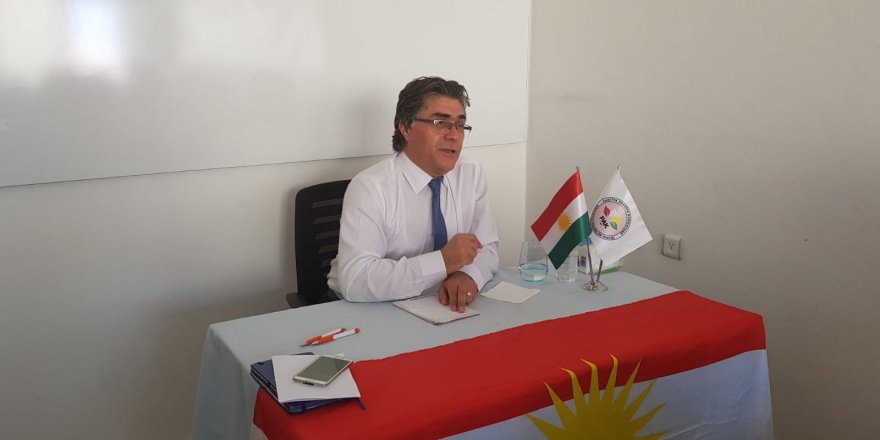 Mustafa Özçelik: Ziwanê Kurdkî  bingeh û heykelê estbîyayîşê Miletê Kurdîyo