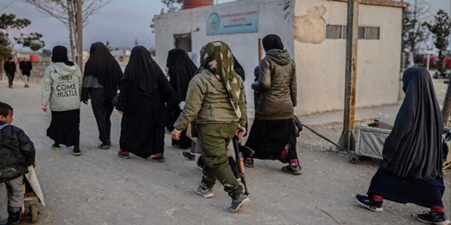 3 cinîyê DAIŞî wexto ke waştî Eyn Îsa ra biremê amê tepiştene