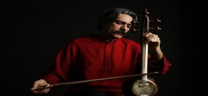 Hunermendê kurd Kêyhan Kelhor xelata Grammy wergirt