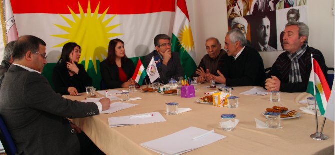 Amed: Heyeta DBP, DTK û HDP seredana PAKê kir