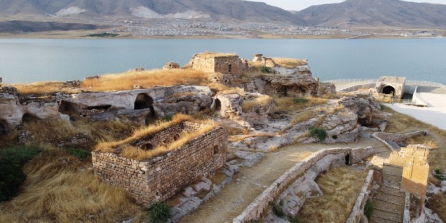 Şaristanîyek 12 hezar salan ji bo bendaveke 50 salan hat tunekirin