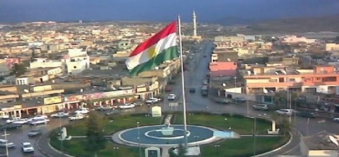 Ala Kurdistanê li Kerkûkê bilind bû!