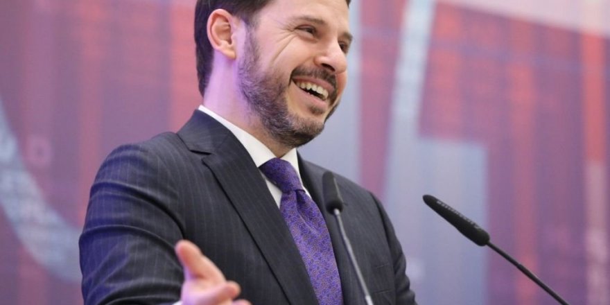 Berat Albayrak: Aboriya me di rêya mezinbûnê de ye