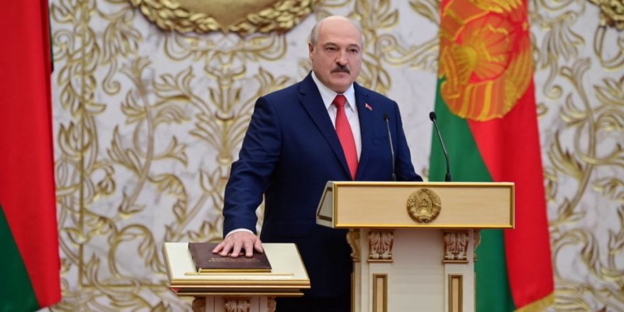 Lukashenko: Ezê Piştî Qanûna Bingehîn ya Nû Seroktîyê Berdim