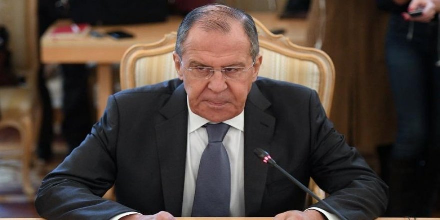 Lavrov: Em naxwazin Amerîkayê bi zorê ji Sûriyê derxin    