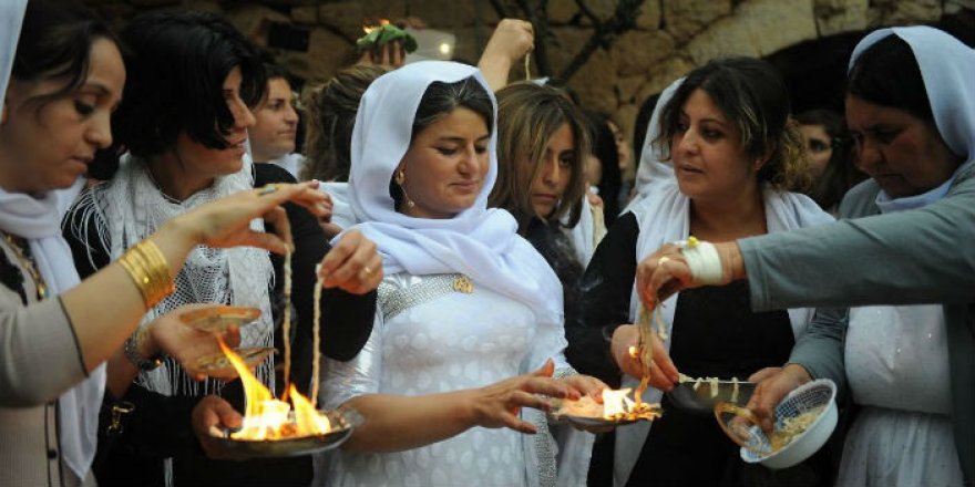 Kurdên êzdî cejna Çileya Zivistanê pîroz dikin