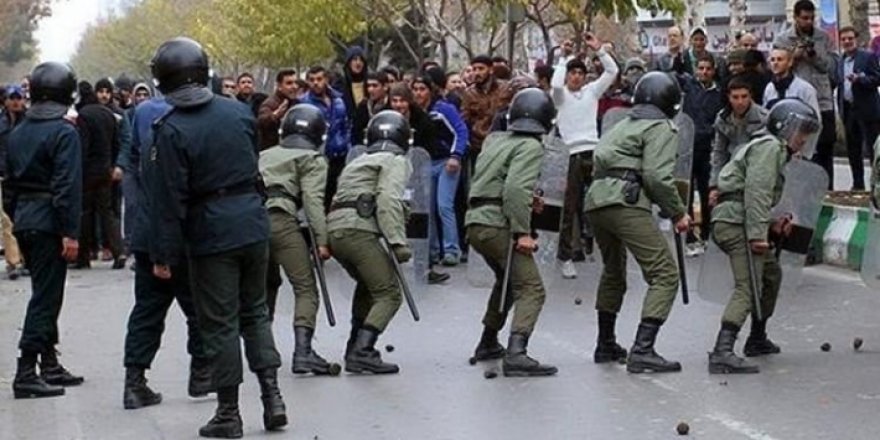 Amerîkayê du berpirsên Îranî xist lîsteya reş
