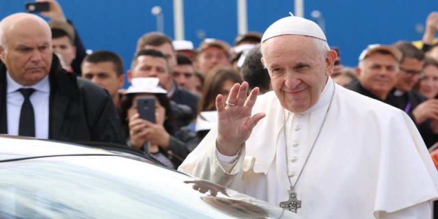 Papa Francis semedê Sûriye venga aştî û vindarnayîşê şerdî da