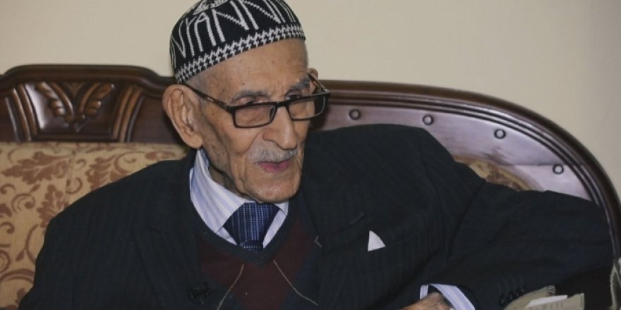 Helbestvanê navdarê kurd Ehmed Dilzar di temenê 101 salî de koça dawî kir