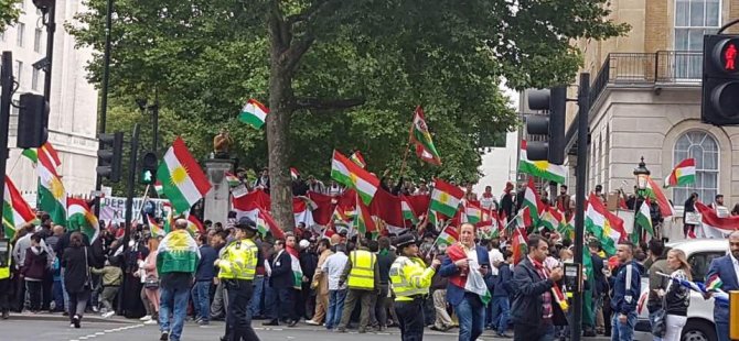 Îcar Kurdên Londonê piştgiriya xwe ya referandumê pêş kirin