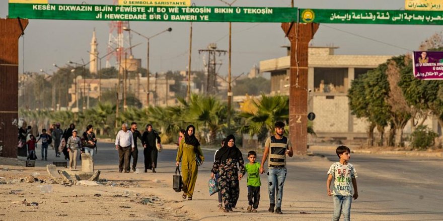 Bêhtirî 500 malbatên Filistînî li Efrînê hatin bicihkirin: Li gundê êzidî 