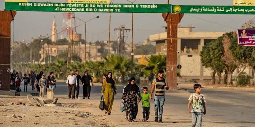 Bêhtirî 500 malbatên Filistînî li Efrînê hatin bicihkirin: Li gundê êzidî