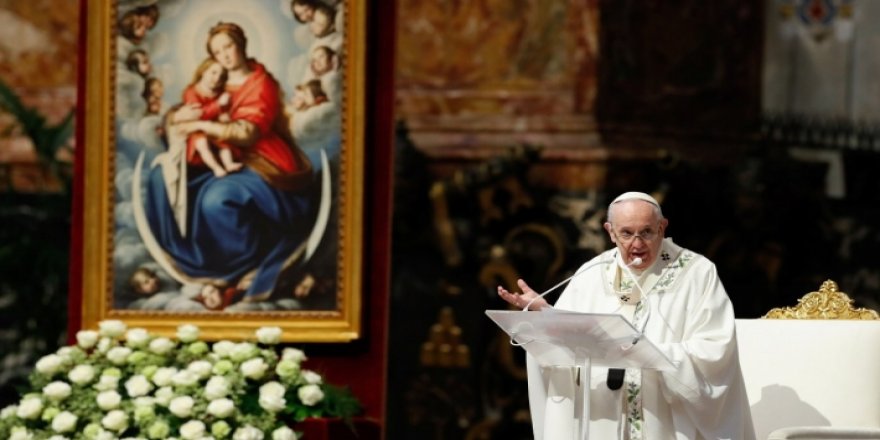 Papa: Kuştina zarokan nayê qebûlkirin