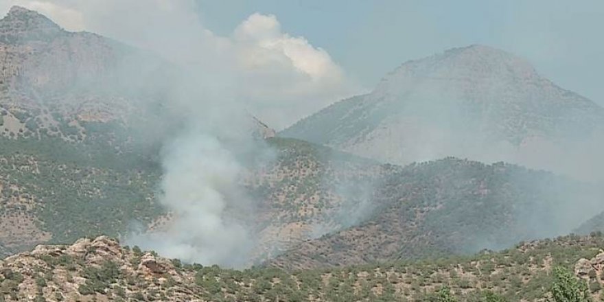 Ji ber bombebaranên Tirkiyê agir bi derdora çar gundan ket