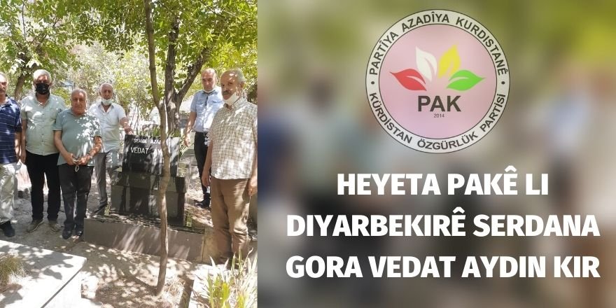 Heyeta PAKê li Diyarbekirê gora Vedat Aydın ziyaret kir