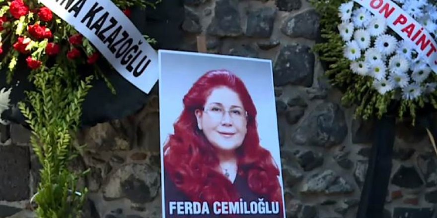 ‘Ferda Cemîloglu ji bo pêşketina jinên Kurd kedeke mezin da’