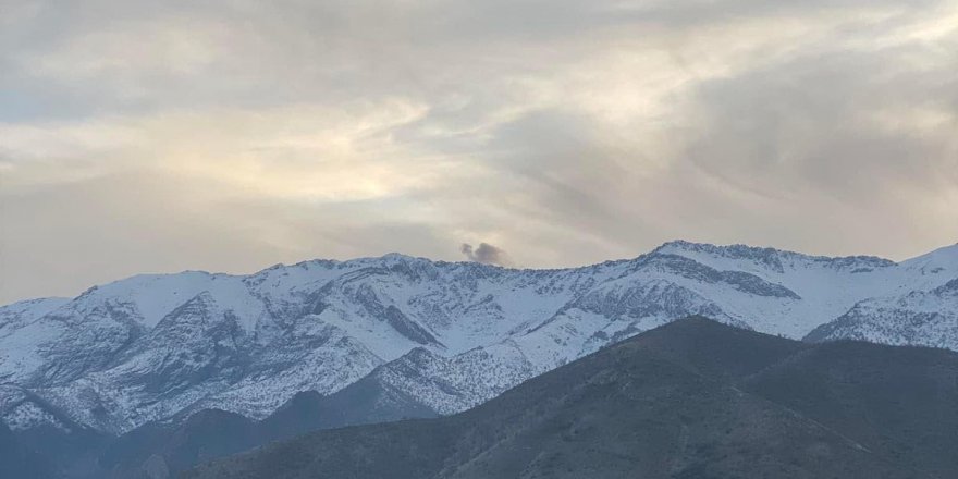 Firokeyên Tirkiyê çiyayê Qendîlê bombebaran kir