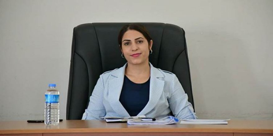 Şaredara Bazîdê bursê dide xwendekarên dersa Kurdî