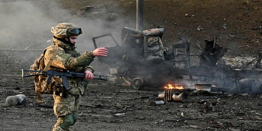 Şerê Rûsyayê û Ukraynayê di roja 3’yemîn de ye: Li Kîevê pevçûn dijwar bûn