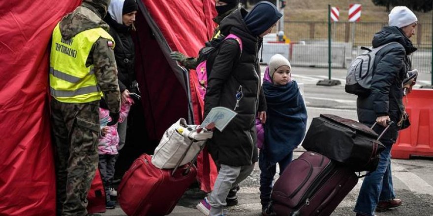 Netewên Yekbûyî: Zêdeyî 2 milyon û 300 hezar Ukraynî koçber bûne