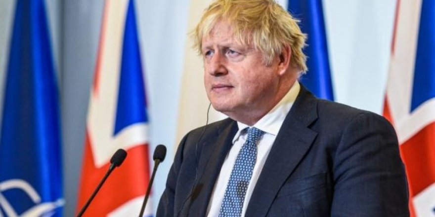 Johnson: Pûtîn û artêşa wî bi êrîşên hovane tawana şer dikin