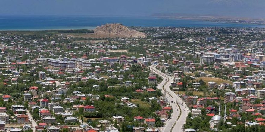 247 şaredarên CHPê li Wanê kom dibin