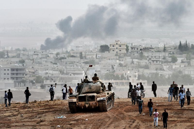 Artêşa Tirk, Kobanê jî topbaran dike!