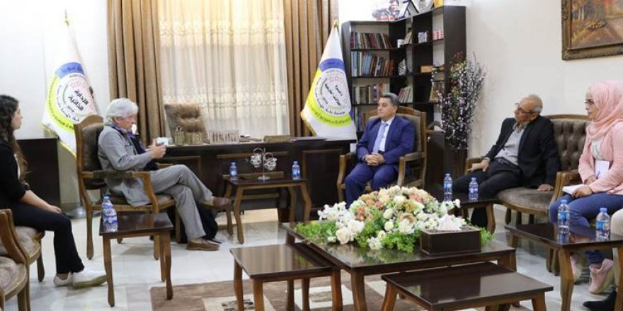 Endamê Parlamentoya Ewropayê serdana Rojava kir