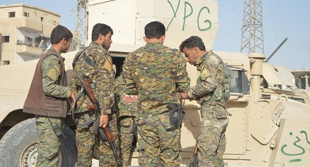 Fermandarê YPGê: Artêşa Tirkiyeyê hêj neketiye bosteke axa Efrînê