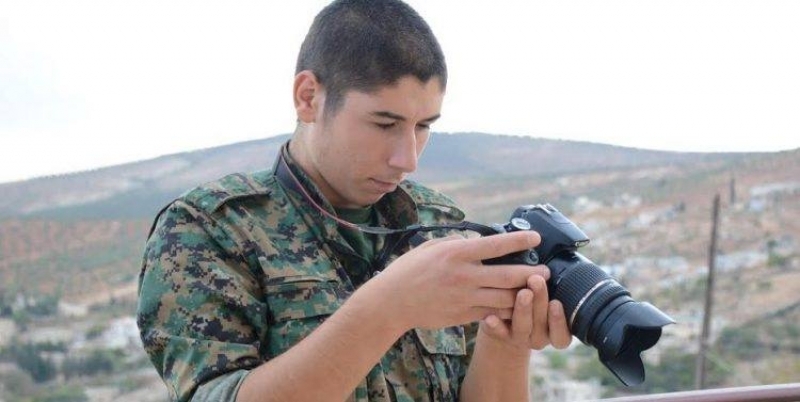 Li Efrînê rojnamevanekî kurd şehîd bû