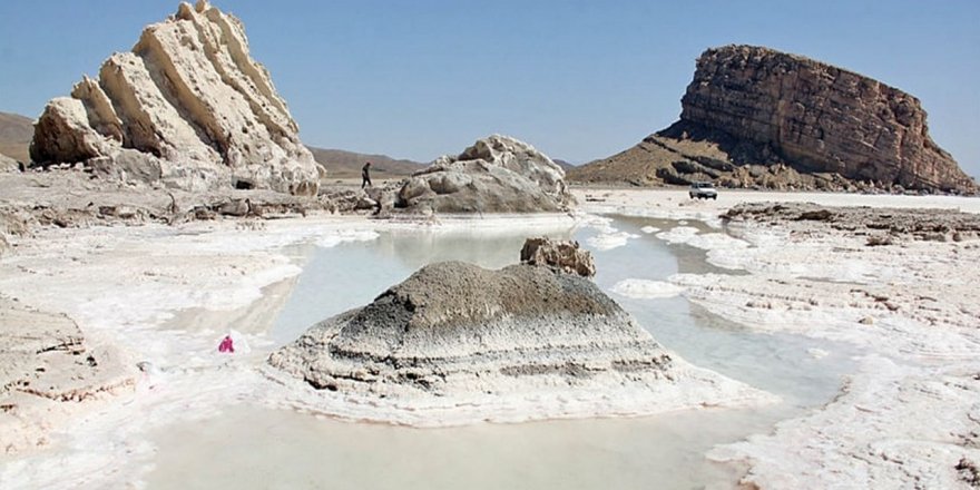 Berbirsên Rejîma Îranê îtraf dikin ku nikarin gola Urmîye zindî bikin