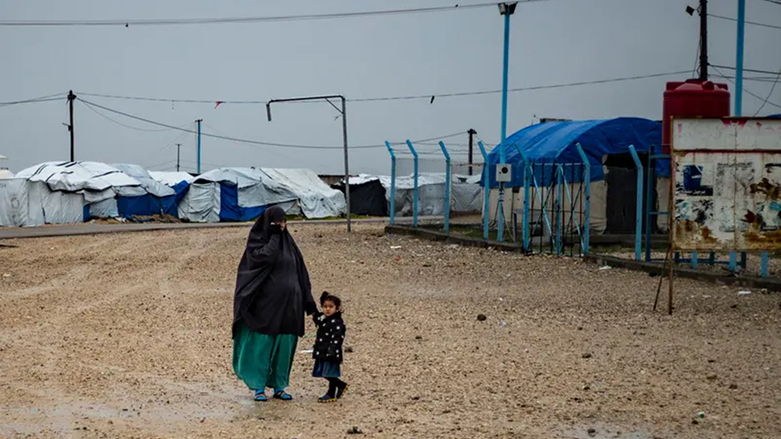 Almanya 11 welatiyên xwe ji kampa Roj wergirtin