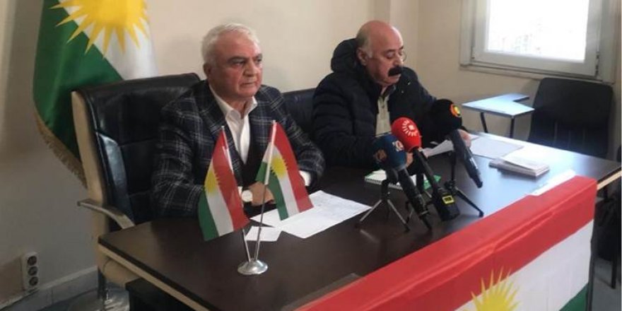 PAK, PSK, TDK-TEVGERê li Stenbolê Roja Alaya Kurdistanê pîroz kirin