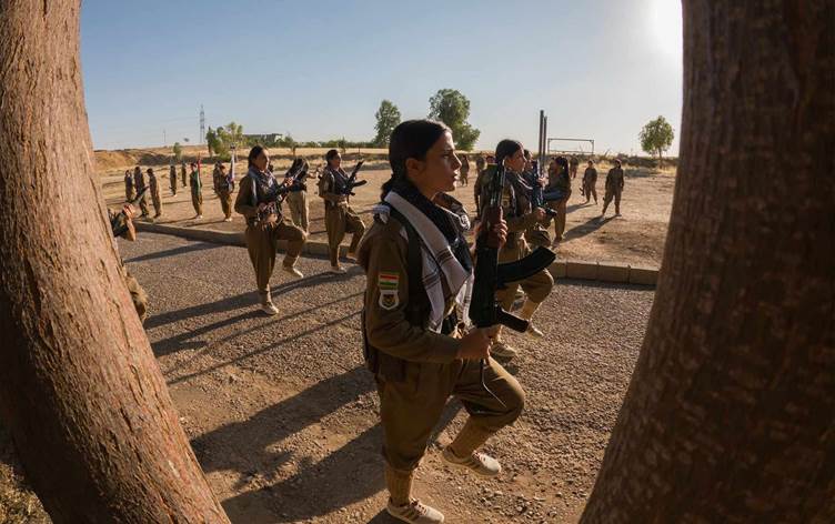 Îraq ji bo Pêşmergeyên Rojhilatê Kurdistanê du kampan ava dike