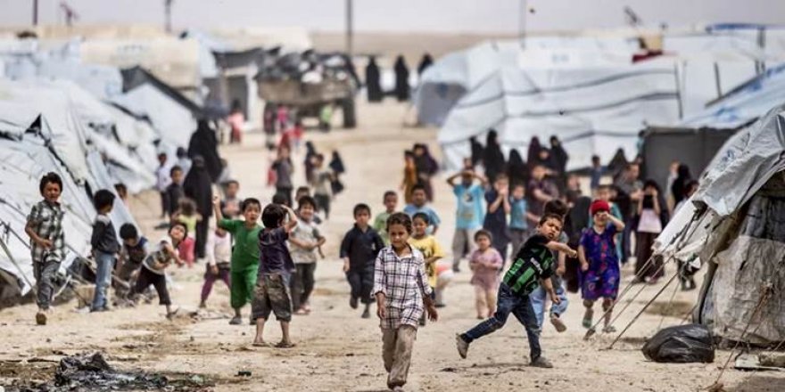 Îsal 726 Jin û Zarokên DAIŞ ji Sûrîyê jibo Welatên Wan Hatine Vegerandin