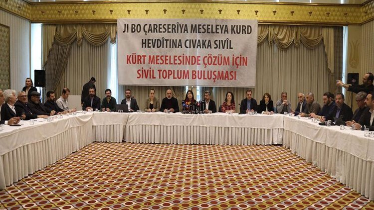 Nûnerên Platforma Piştgirî û Parastina Şaristaniyê: Bi hêvî ne pêvajoya aştiyê dest pê bike