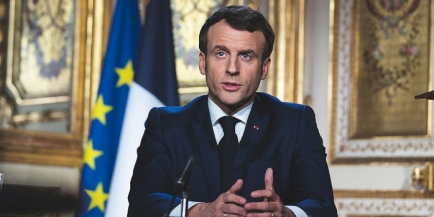 Macron: Emê li ser alîkariya Pêşmerge berdewam bin
