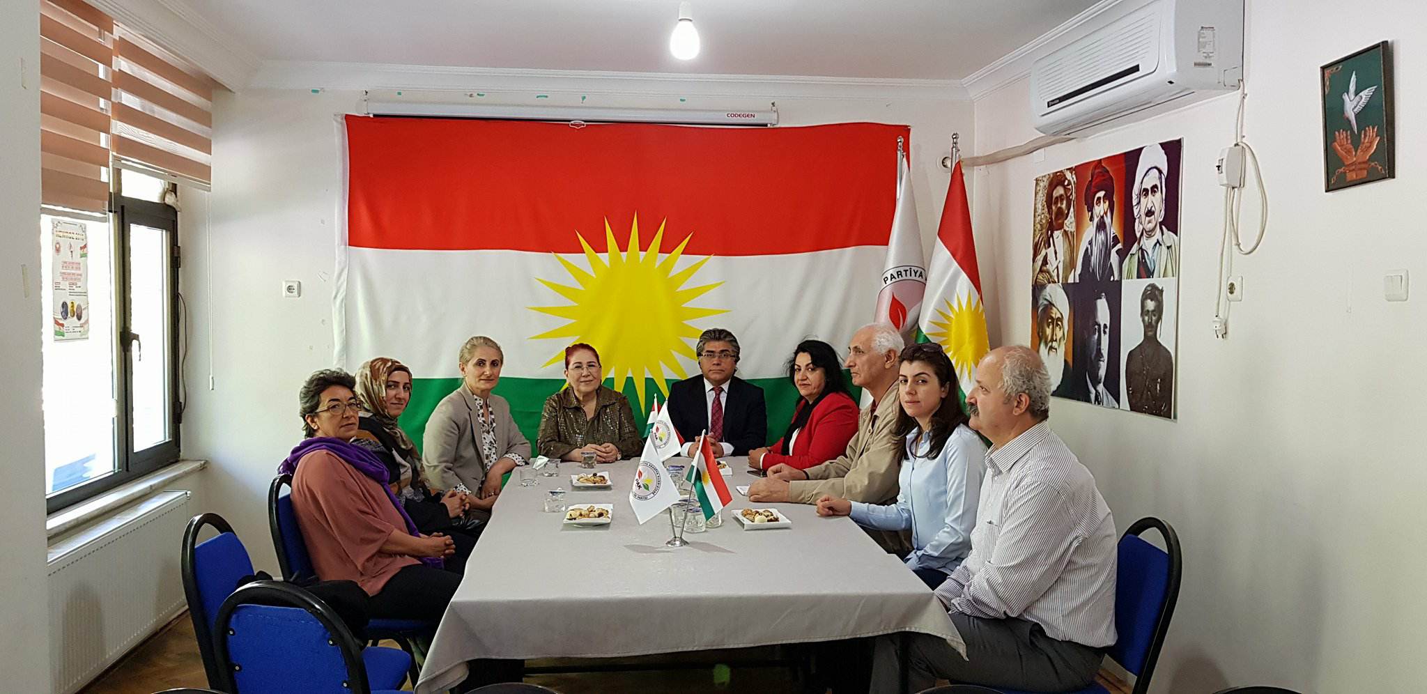 Platforma Yekitiya Jinên Kurd li Amedê Seredana PAKê Kir