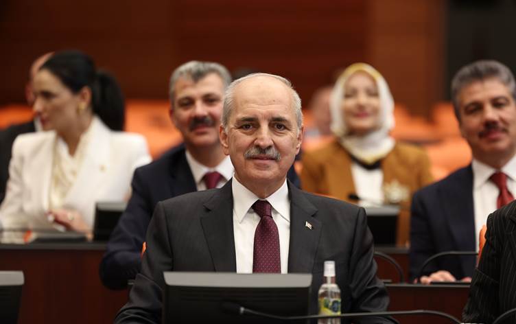 Kurtulmuş dîsa wekî Serokê Parlamentoya Tirkiyeyê hat hilbijartin