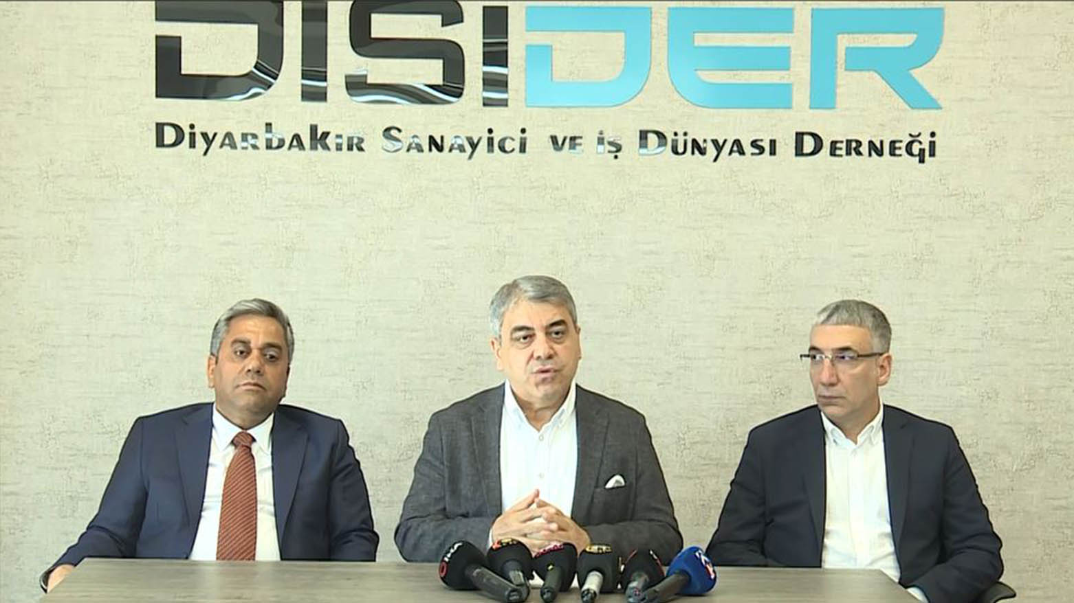 Serokê DÎSÎDERê: Aştiya civakî garantiya aborî ye