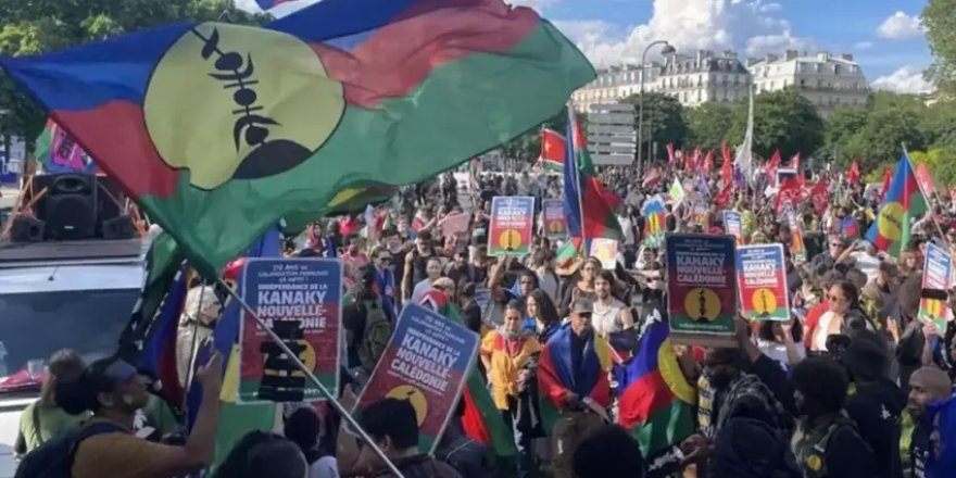 Li Kaledonya Nû bi statuyekî taybet dewletekî ava dibe